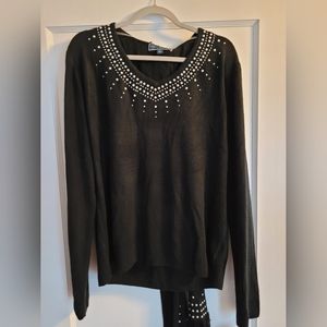 🆕️Karen Scott Black Sweater with Pearl Detail and Removeable Matching Scarf